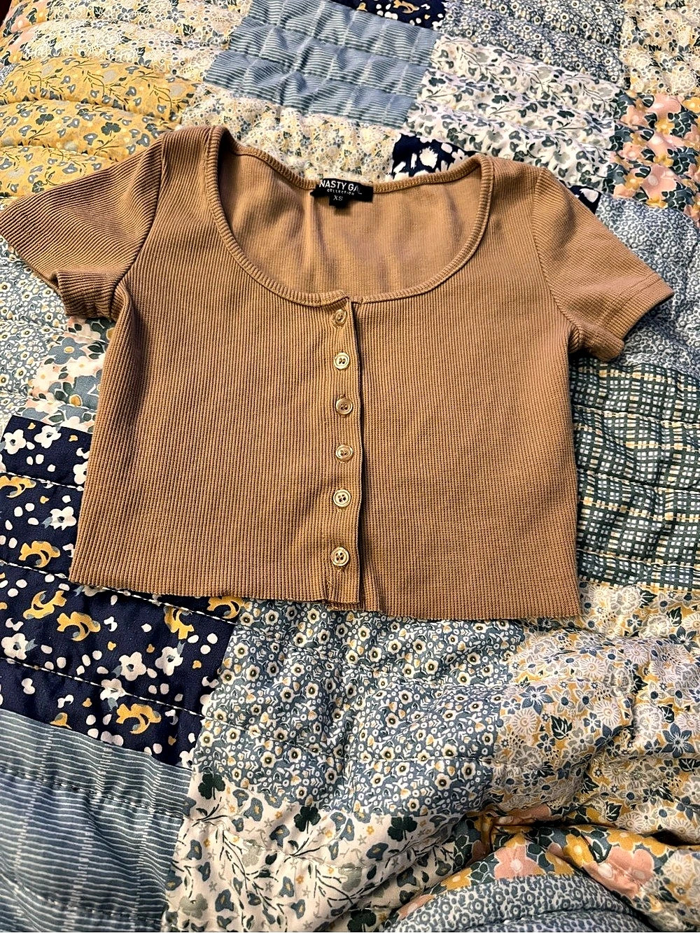 Nasty Gal Ribbed Button-Front Crop Top Brown XS Like New